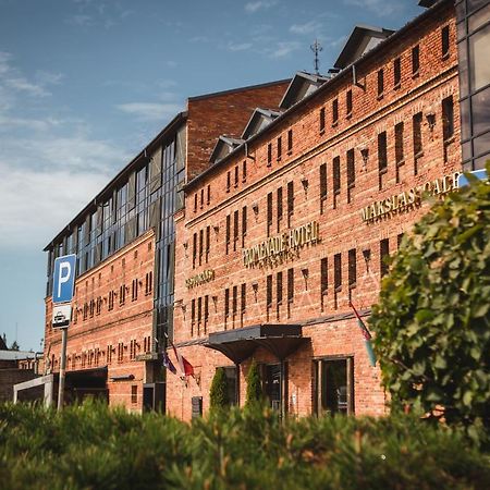 Promenade Hotel Liepaja Bagian luar foto The main building of the university